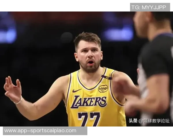 湖人训练营新名单东契奇体重变化引关注从230磅到最高270磅