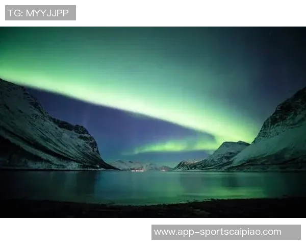 瓜帅谈签约格伊:合同即将到期工作繁忙也要欣赏极光之美 瓜帅谈签约格伊:合同即将到期工作繁忙也要欣赏极光之美